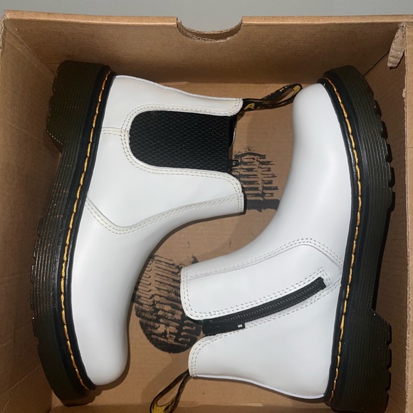 Dr. Marten boots - Picture 9 of 11